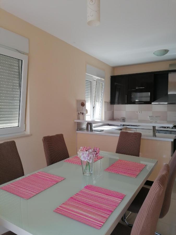 Apartamento Salona Croatia Exterior foto